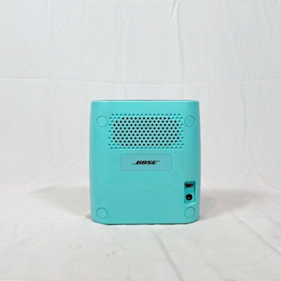 Bose SoundLink Aqua Color Waterproof Portable Bluetooth Speaker - Picture 5 of 6